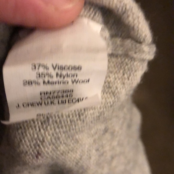 Women’s JCrew Pear Sweater size Small - Picture 3 of 3